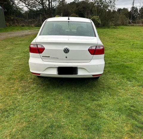 
								VOLKSWAGEN VOYAGE 2021 COMFORTLINE full									