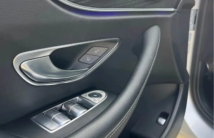 
								UN AUTO DE VERDAD¡¡¡ full									