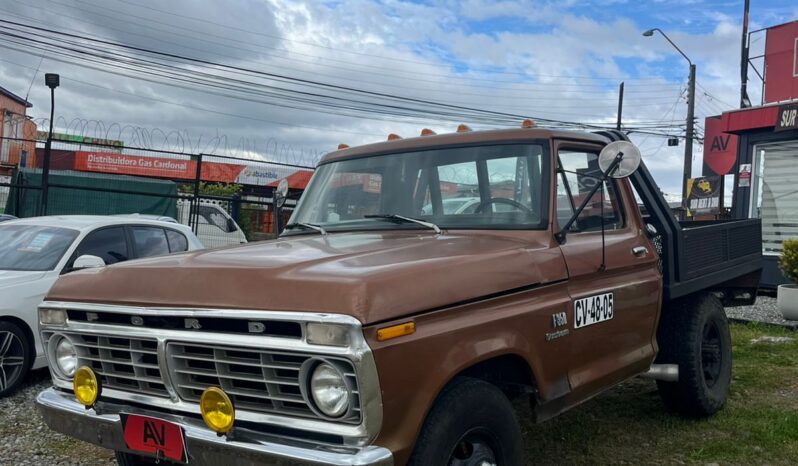 
								FORD F-350 1975 full									