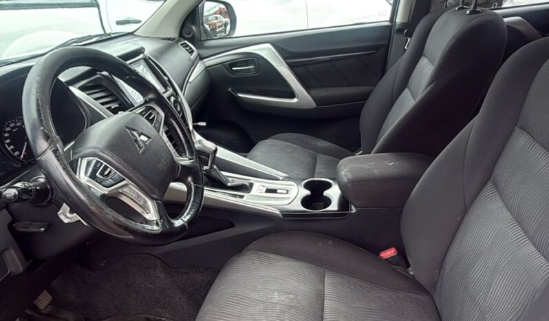 
								OPORTUNIDAD ¡¡¡ MITSUBISHI MONTERO SPORT 2017 full									