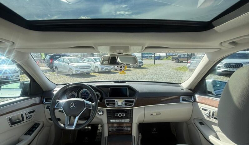 
								MERCEDES BENZ E350 AÑO 2015 full									