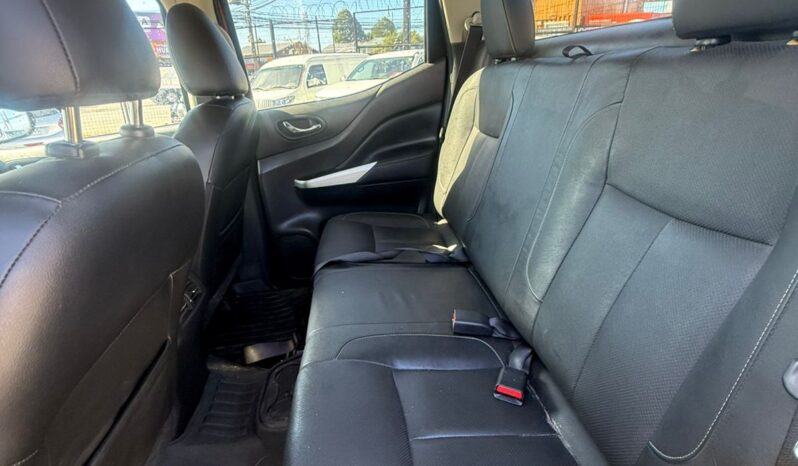 
								NISSAN NP 300 LE TURBO DIESEL 2018 AUTOMATICA full									