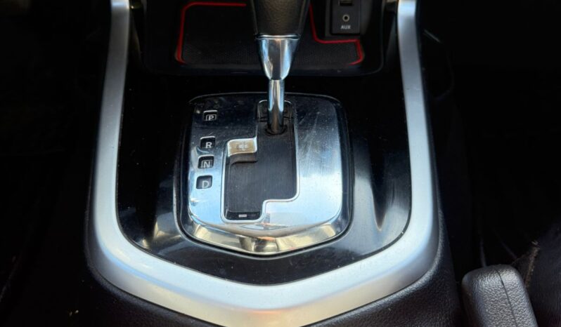 
								NISSAN NP 300 LE TURBO DIESEL 2018 AUTOMATICA full									